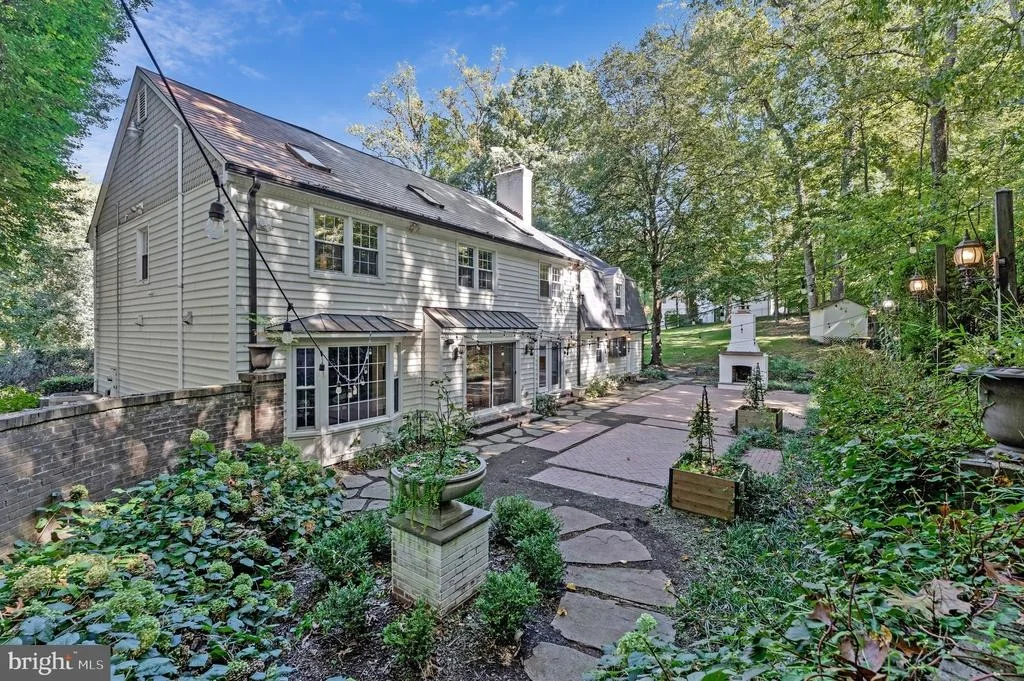 Photo of 7845 OLD DOMINION DRIVE