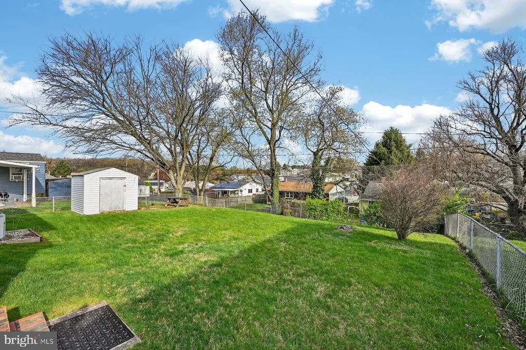 Photo of 804 BENTWILLOW DRIVE