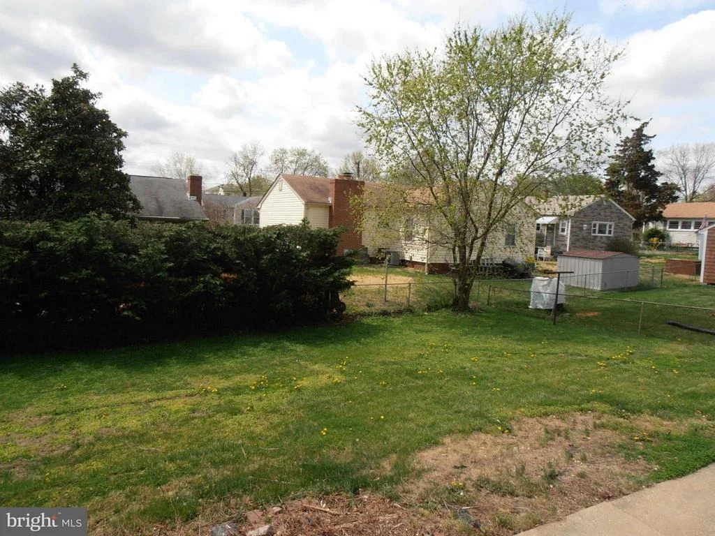 Photo of 908 PHILIP POWERS DRIVE