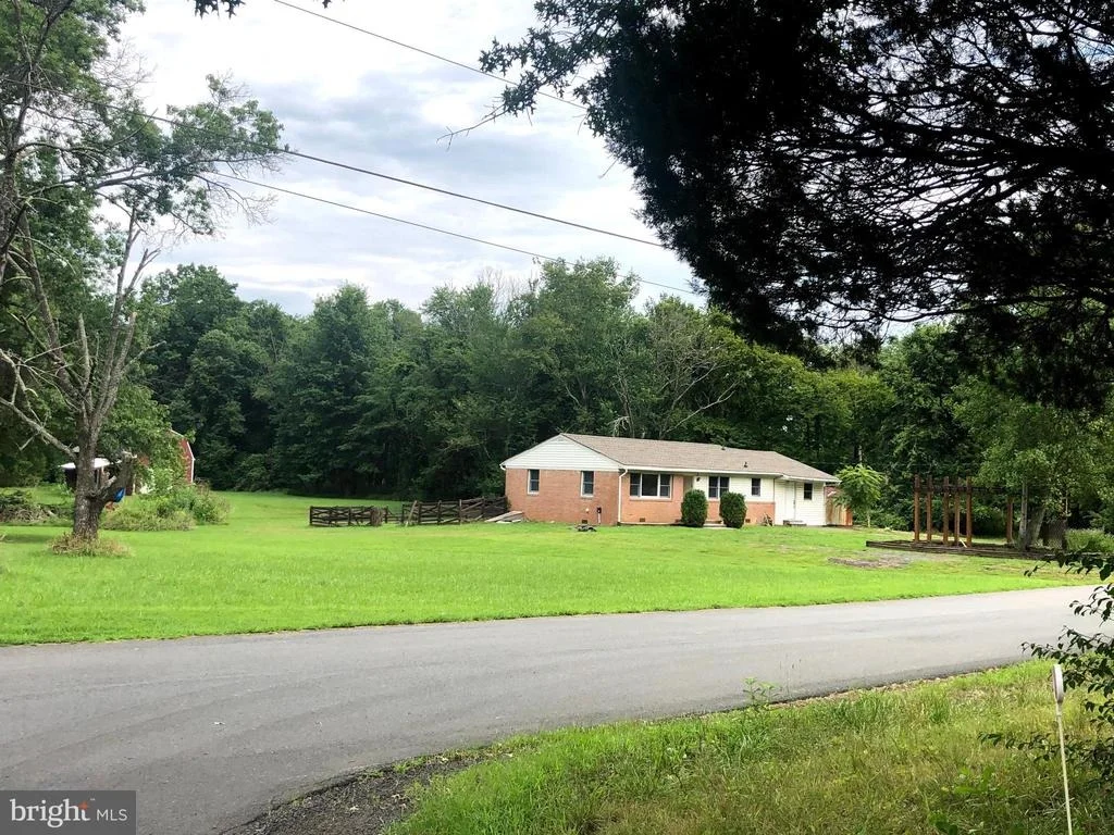 Photo of 19956 BROAD RUN DRIVE
