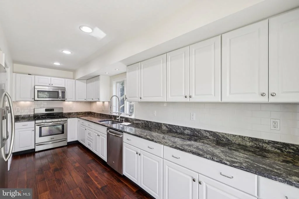 Photo of 2921 DUVALL ROAD