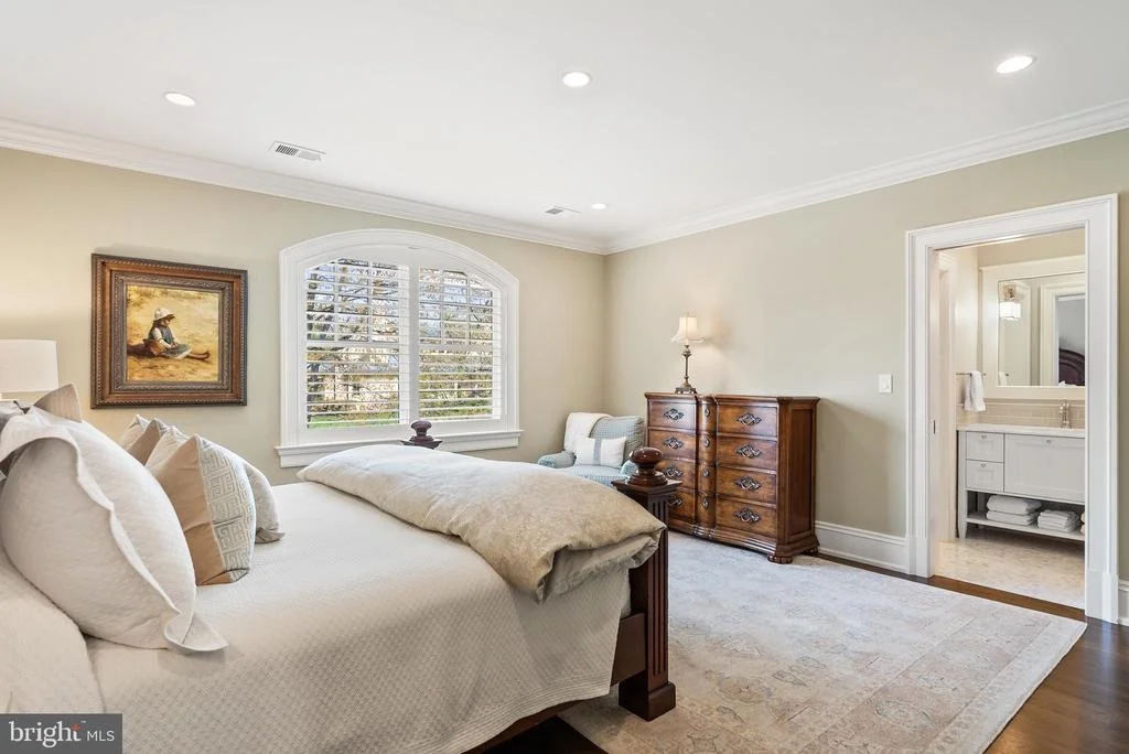 Photo of 6529 SOTHORON ROAD