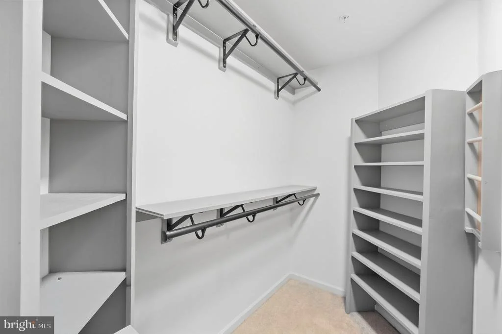 Photo of 3012 LAKE FOREST DRIVE