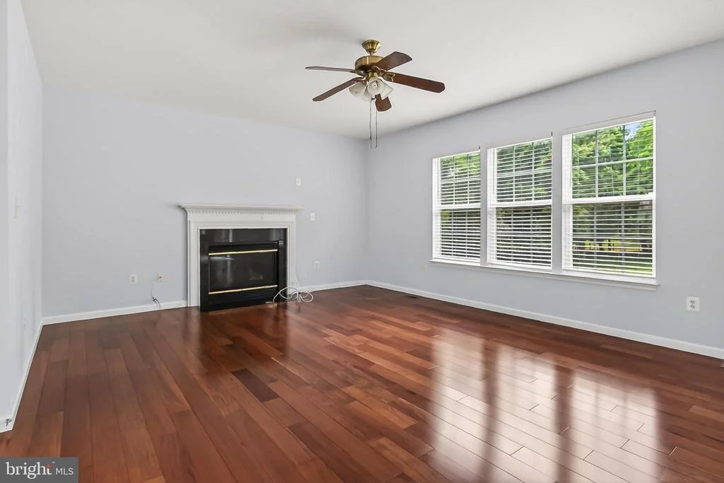 Photo of 25825 SPRING FARM CIRCLE