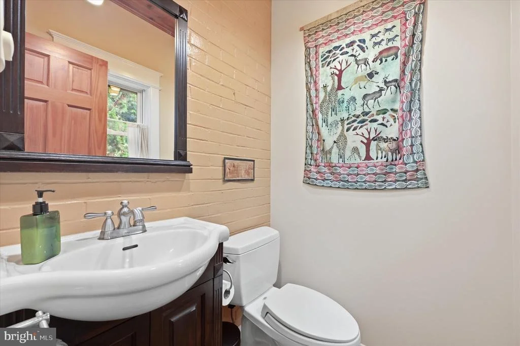 Photo of 512 ELM STREET