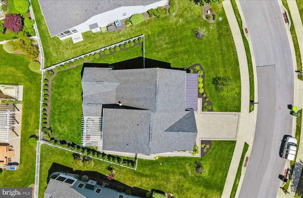 Photo of 19485 MANCHESTER DRIVE