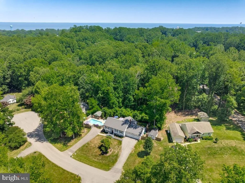 Photo of 9017 MEGAN CIRCLE