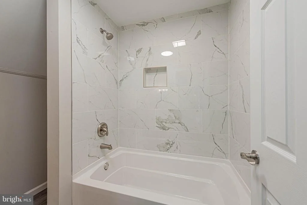 Photo of 30 LEXINGTON DRIVE