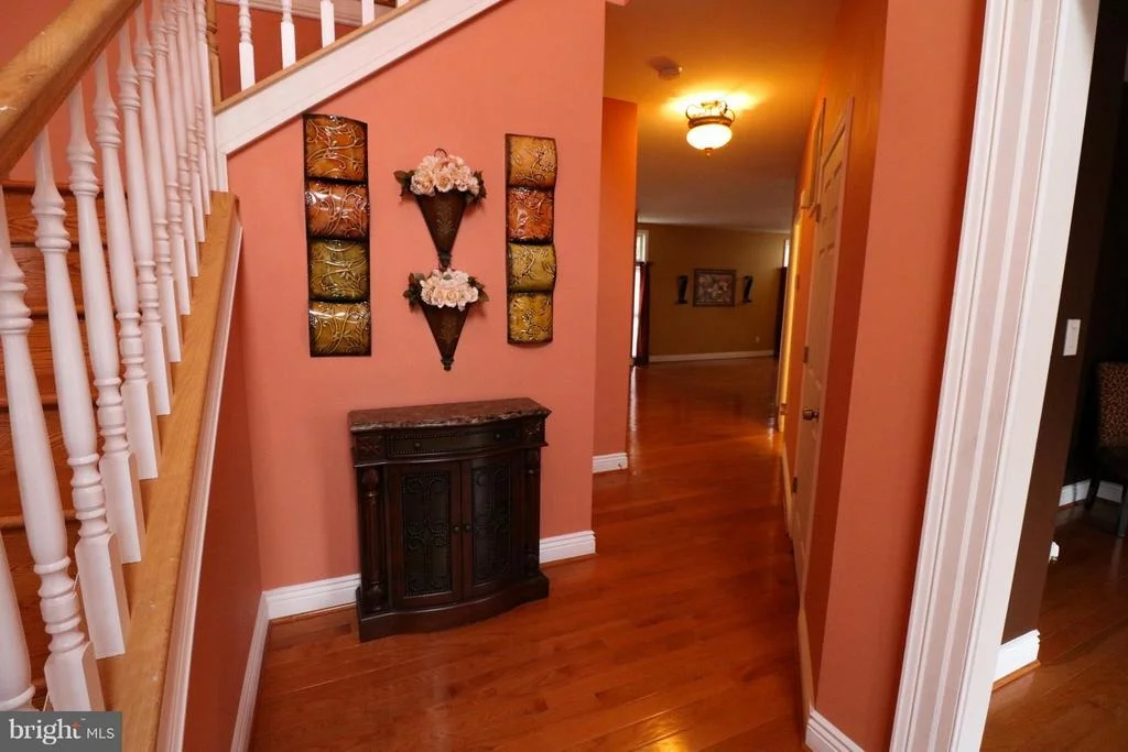 Photo of 1762 CASTLE ROCK ROAD