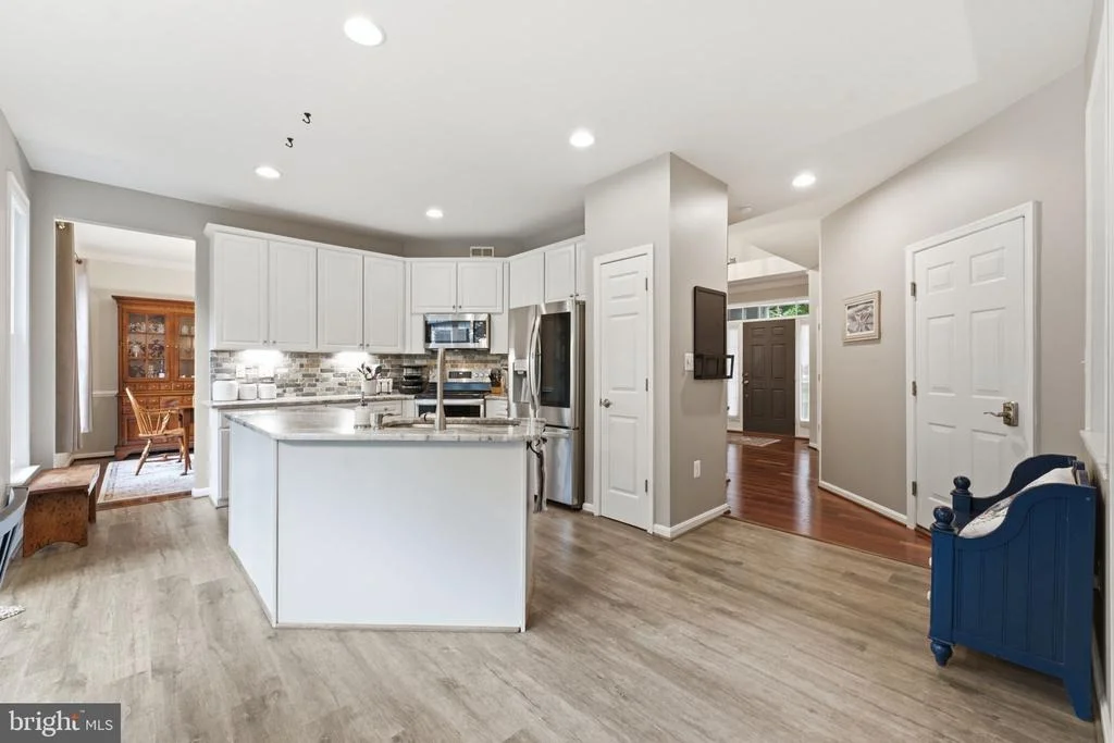Photo of 9242 RAINBOW FALLS DRIVE
