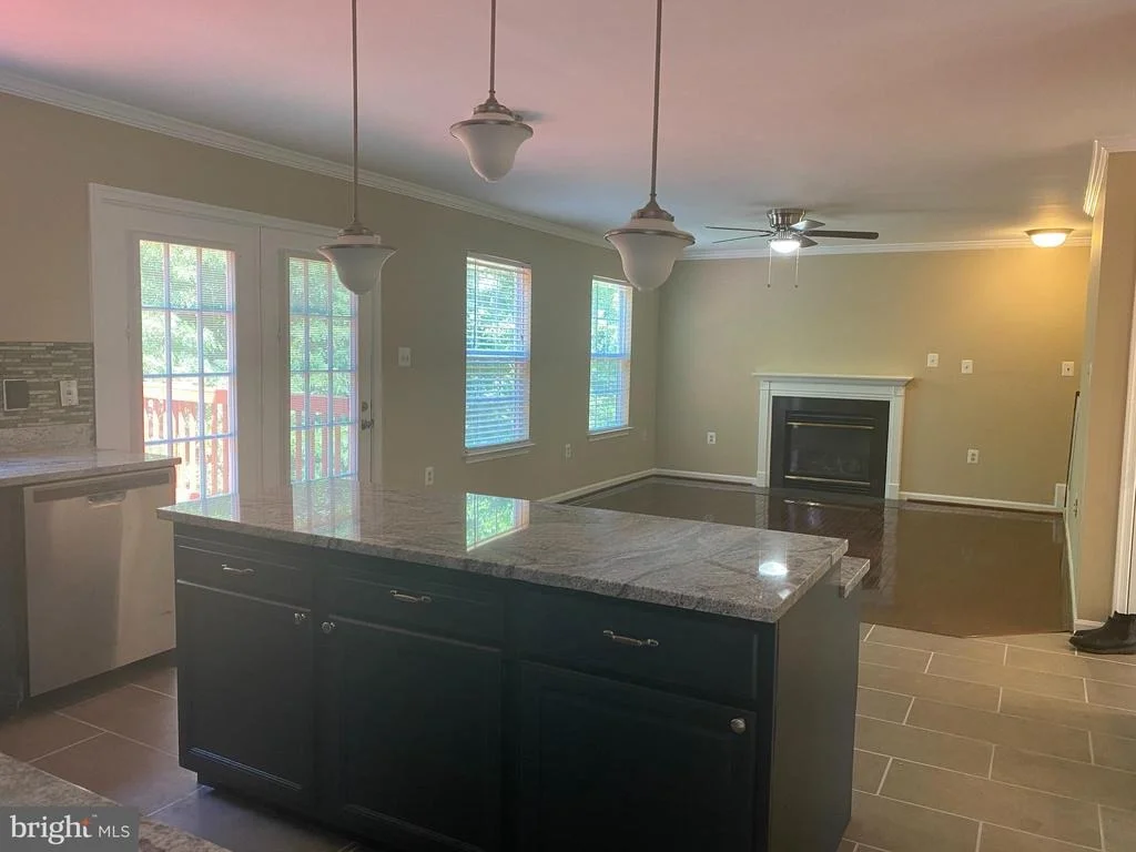 Photo of 5442 SIR DOUGLAS DRIVE
