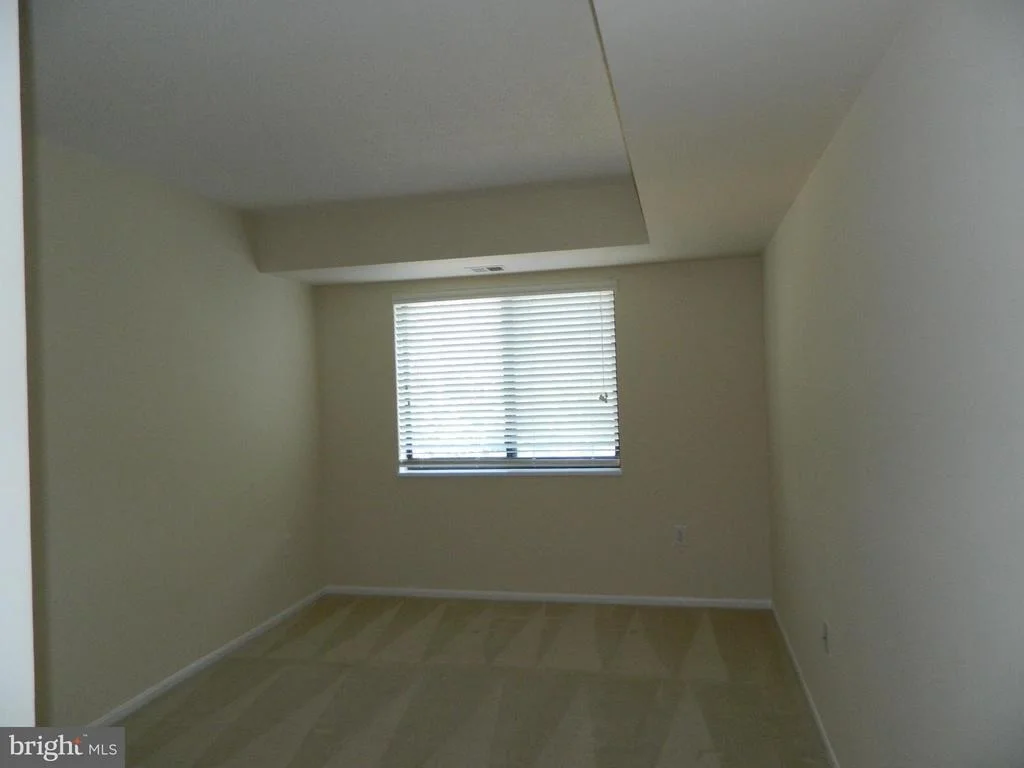 Photo of Unit 4521 at 15100 INTERLACHEN DRIVE