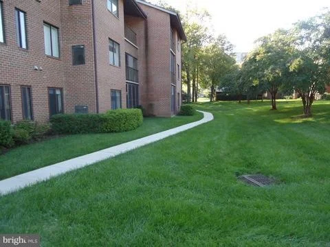 Photo of Unit 841F at 15310 PINE ORCHARD DRIVE