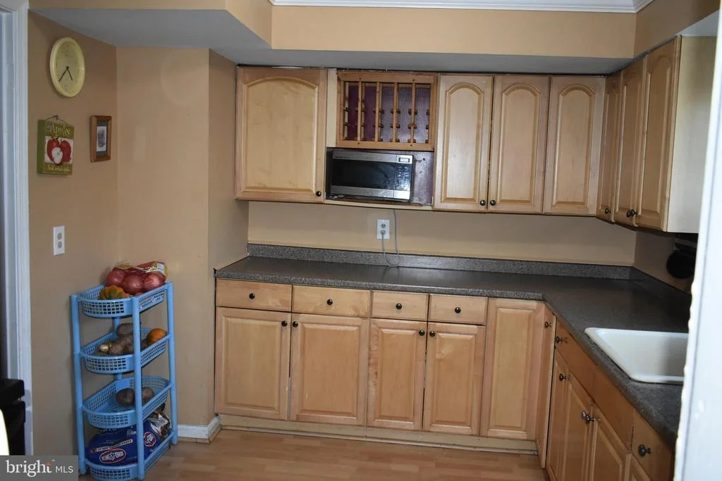 Photo of 1241 E RANDOLPH ROAD