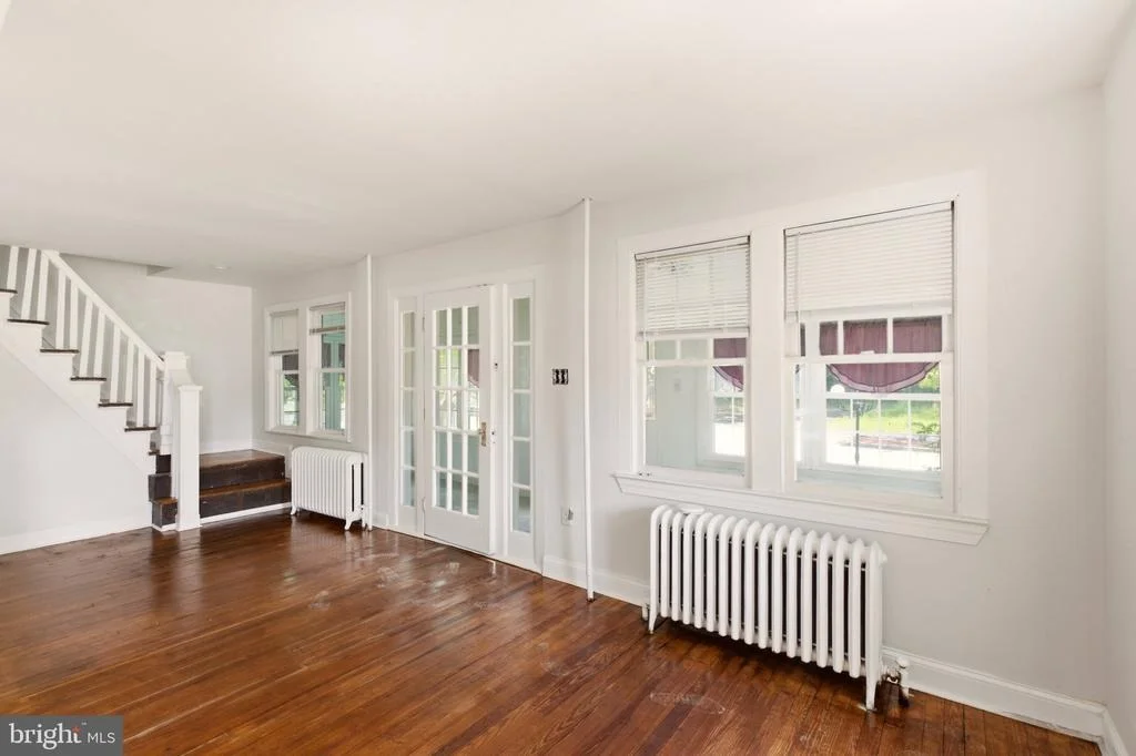 Photo of 620 ERIAL ROAD