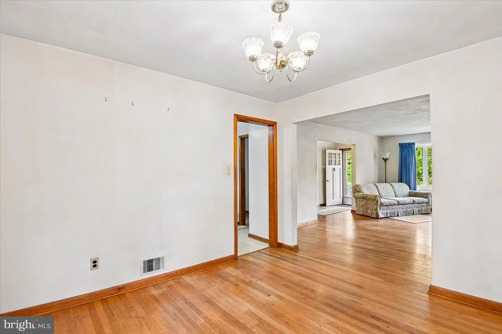 Photo of 1509 DUVALL ROAD