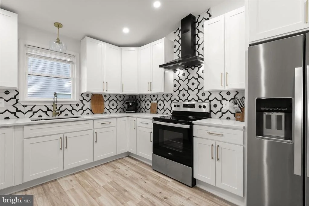 Photo of 579 WEST DRIVE