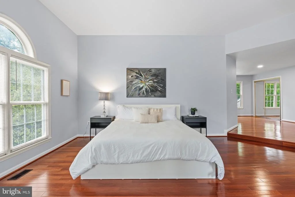 Photo of 6832 COMPTON HEIGHTS