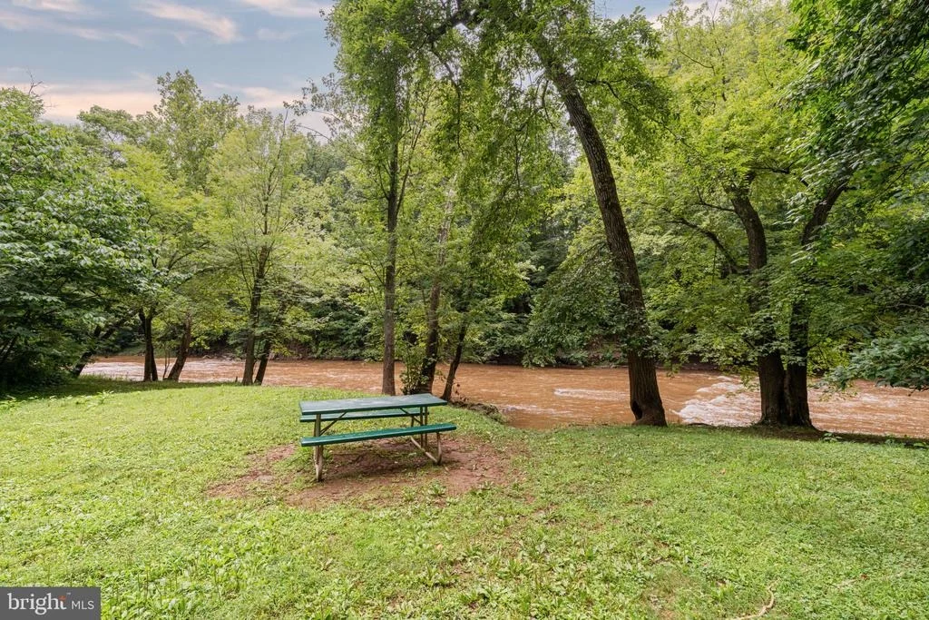 Photo of 20212 BROAD RUN DRIVE