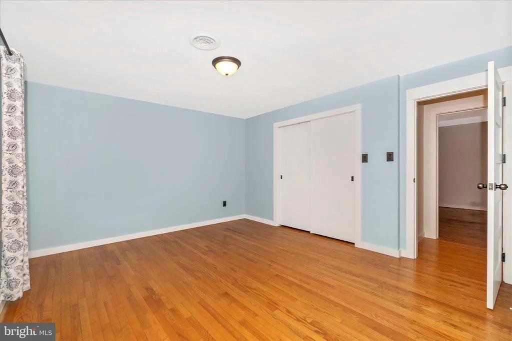 Photo of 215 BROAD STREET