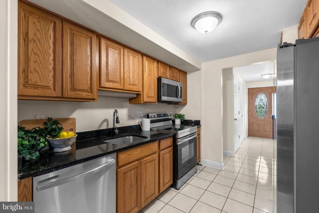 Photo of 8807 DRYSTRAW DRIVE