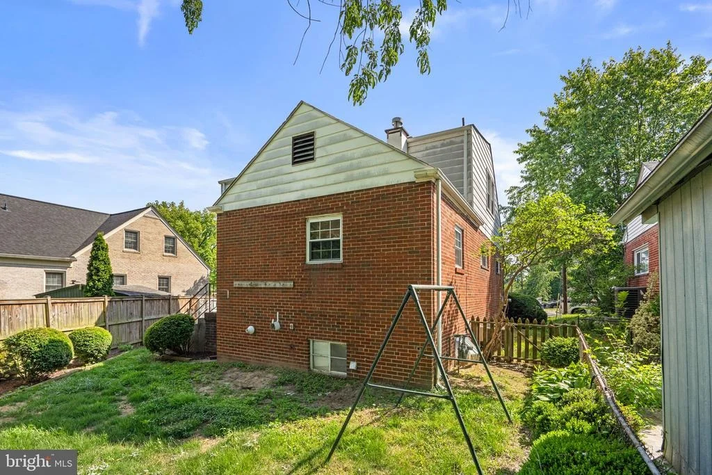 Photo of 507 HARDING DRIVE