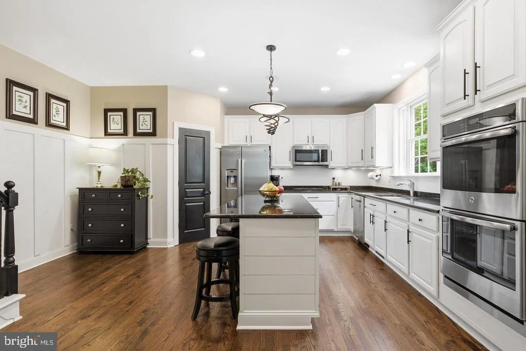 Photo of 3820 LEAFCREST COURT