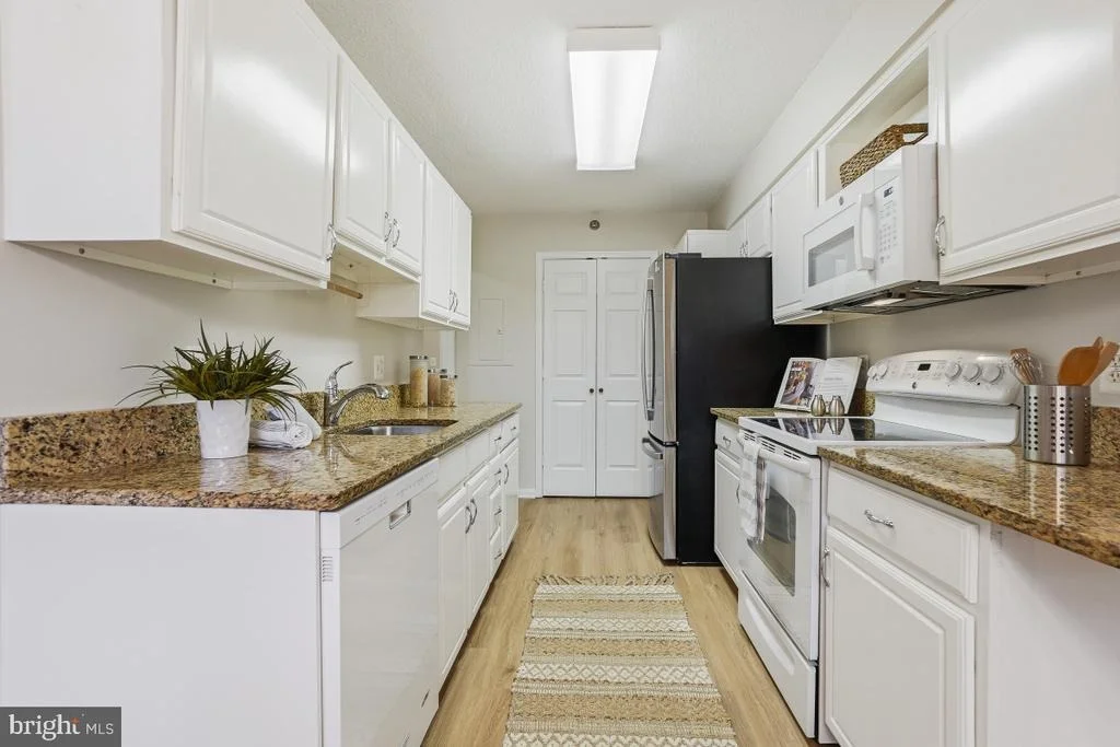 Photo of Unit 203 at 14801 PENNFIELD CIRCLE
