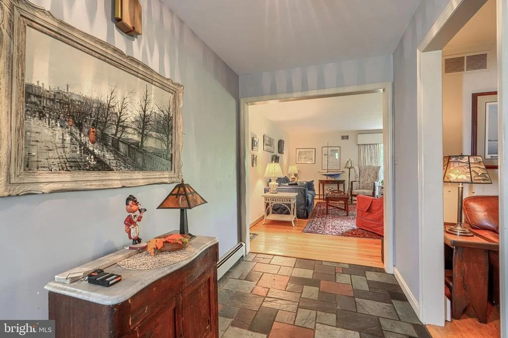 Photo of 16331 MARKOE
