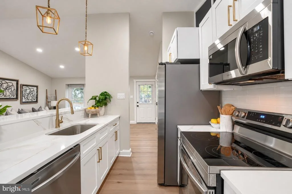 Photo of 8706 MISSION ROAD