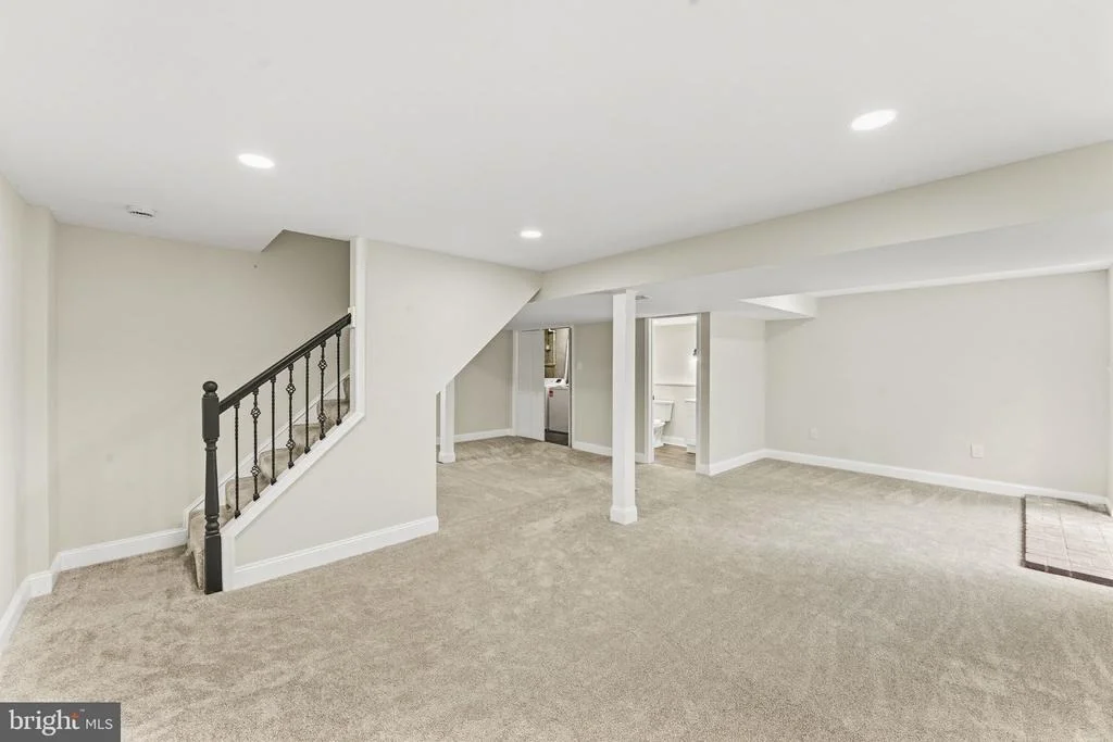Photo of 201 SINGLETREE COURT