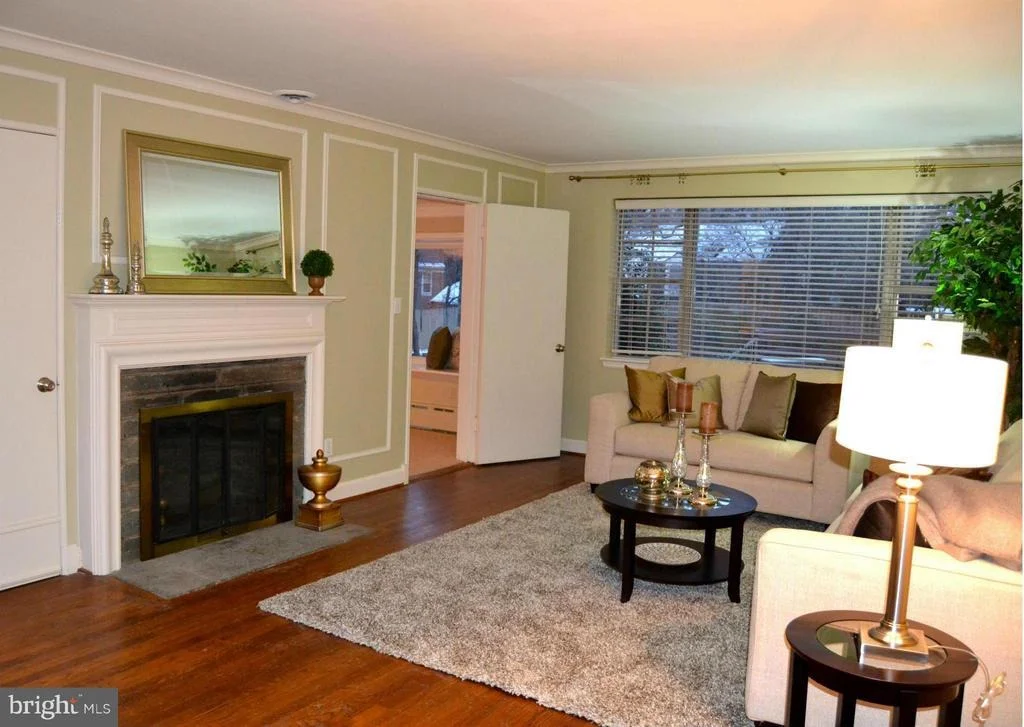 Photo of 4915 FORT SUMNER DRIVE