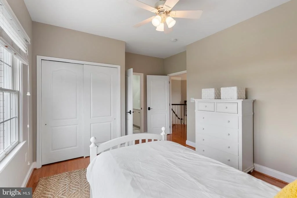 Photo of 14835 HUNTING WAY