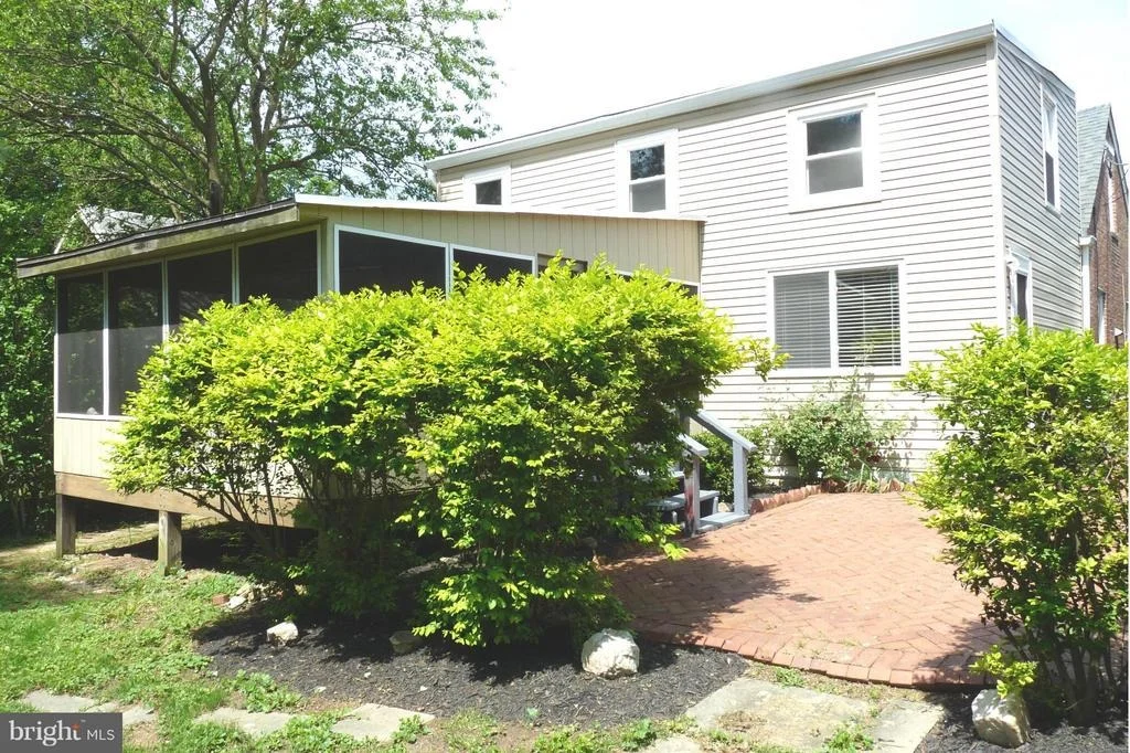 Photo of 604 MILITARY ROAD