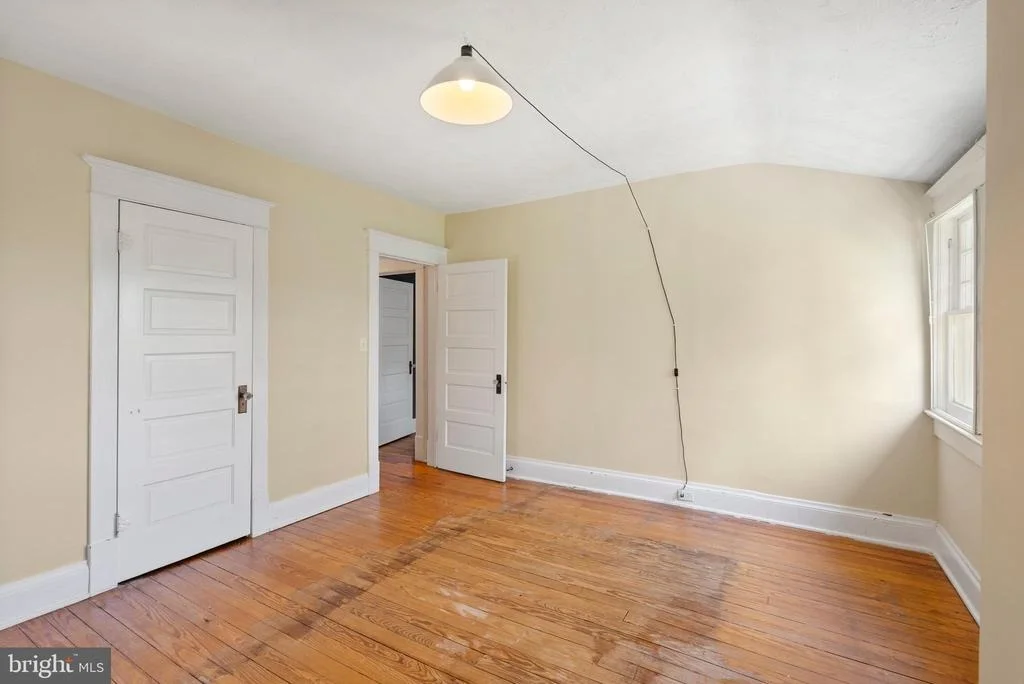 Photo of 4000 WHITE AVENUE