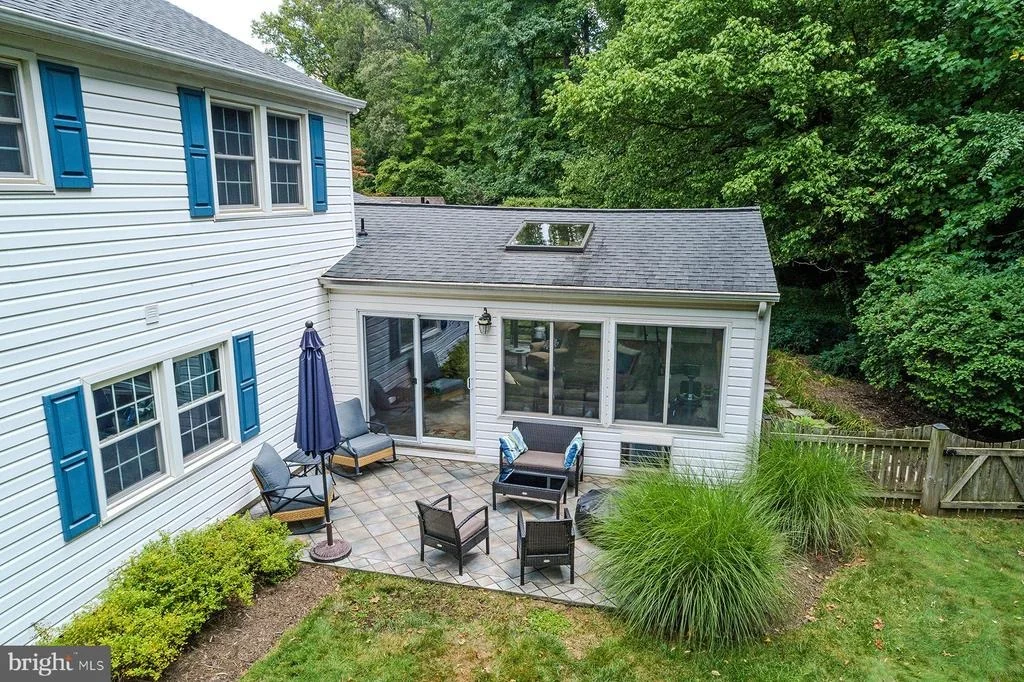 Photo of 1788 READING STREET