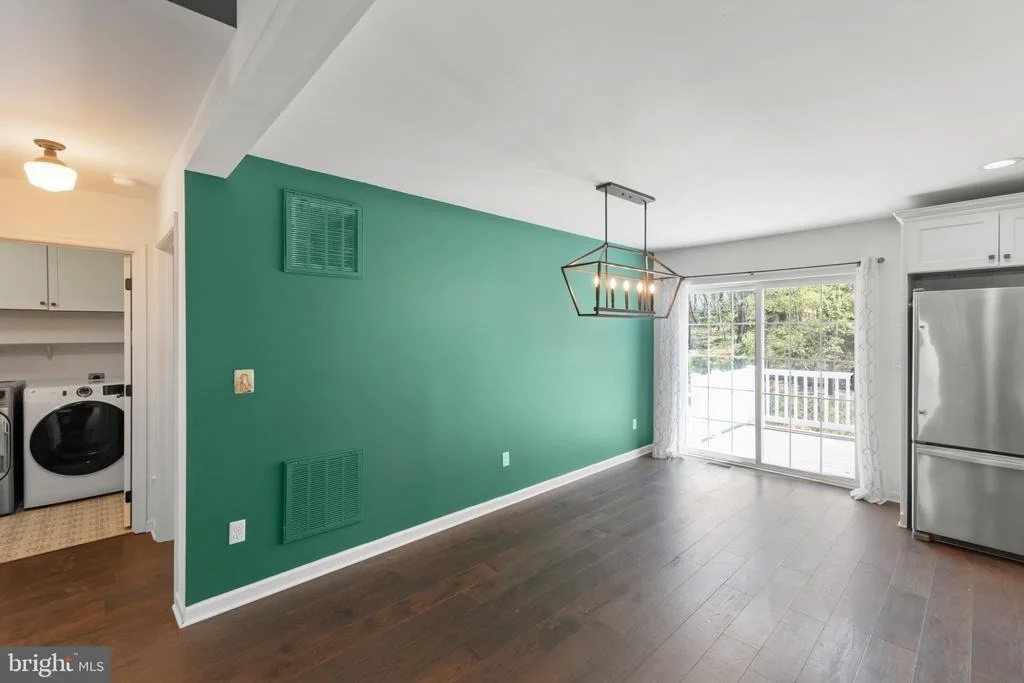 Photo of 112 COLONIAL DRIVE