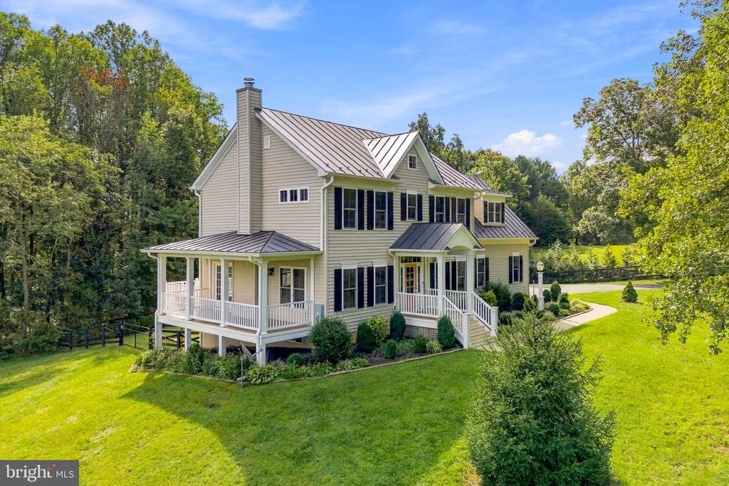 Photo of 7135 LEEDS MANOR ROAD