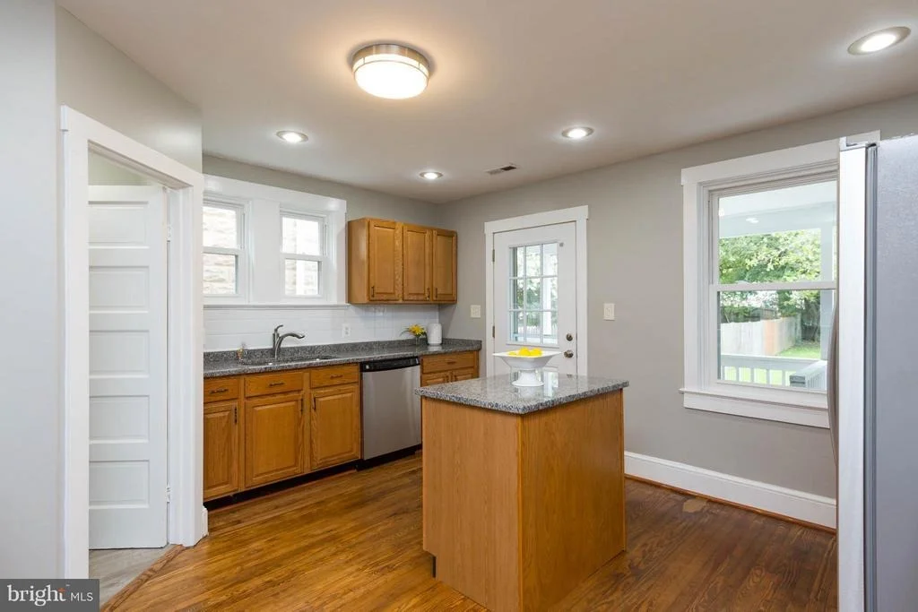 Photo of 49 HAMILTON AVENUE