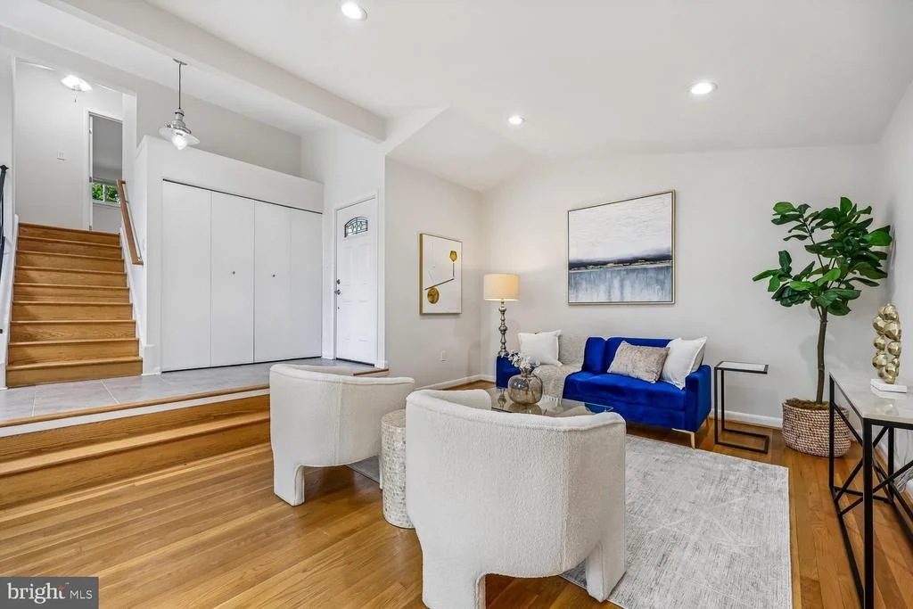 Photo of 300 GILSAN COURT