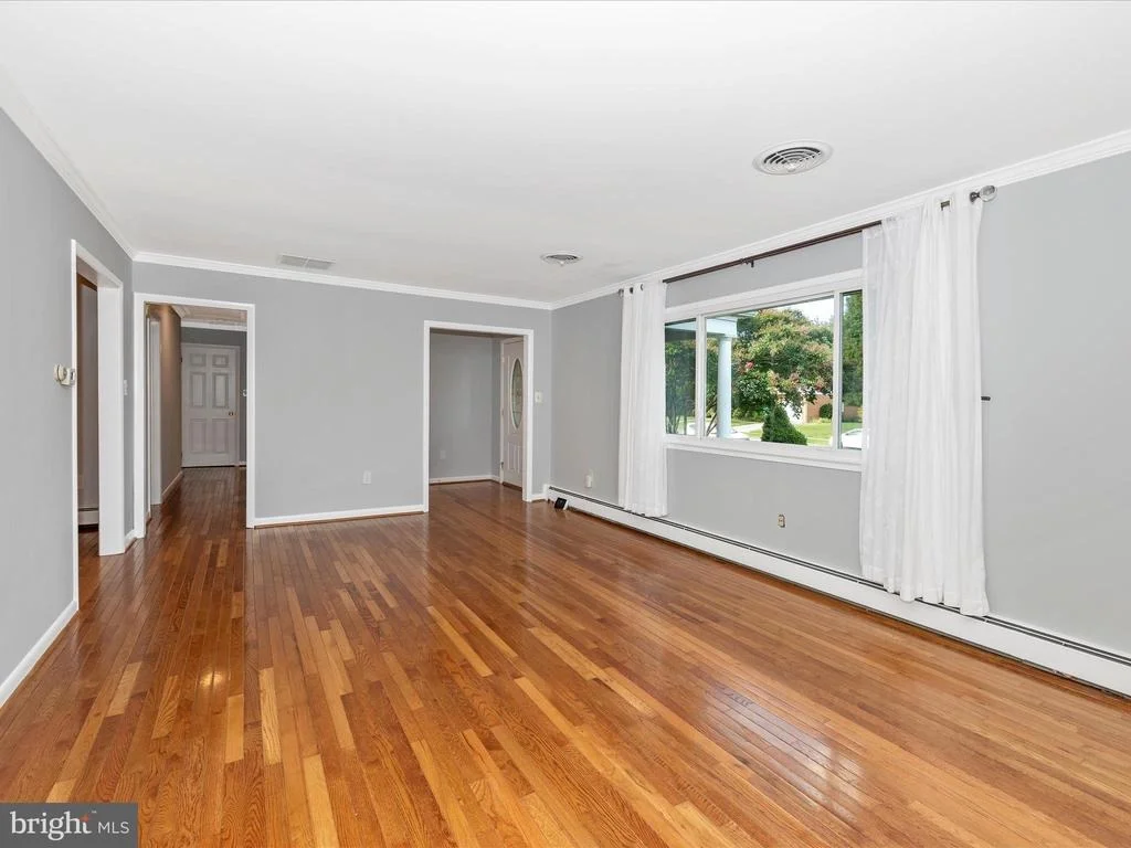Photo of 7 FAIRVIEW AVENUE