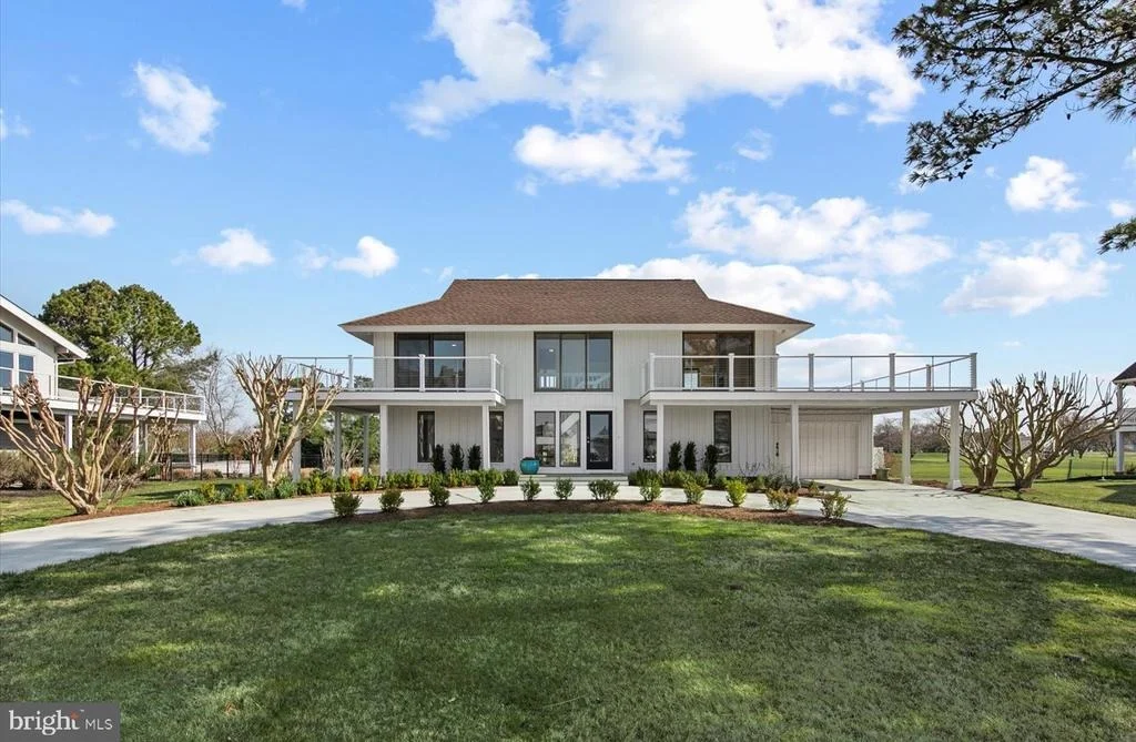 Photo of 128 WEST SIDE DRIVE