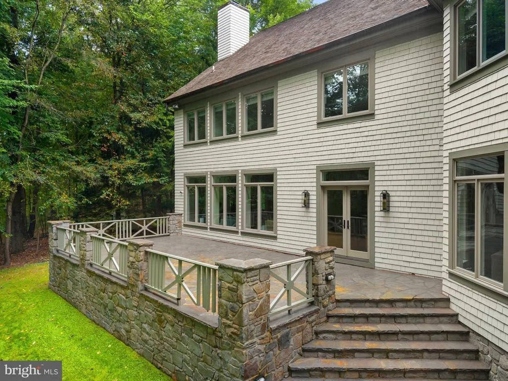 Photo of 3137 BLENDON ROAD