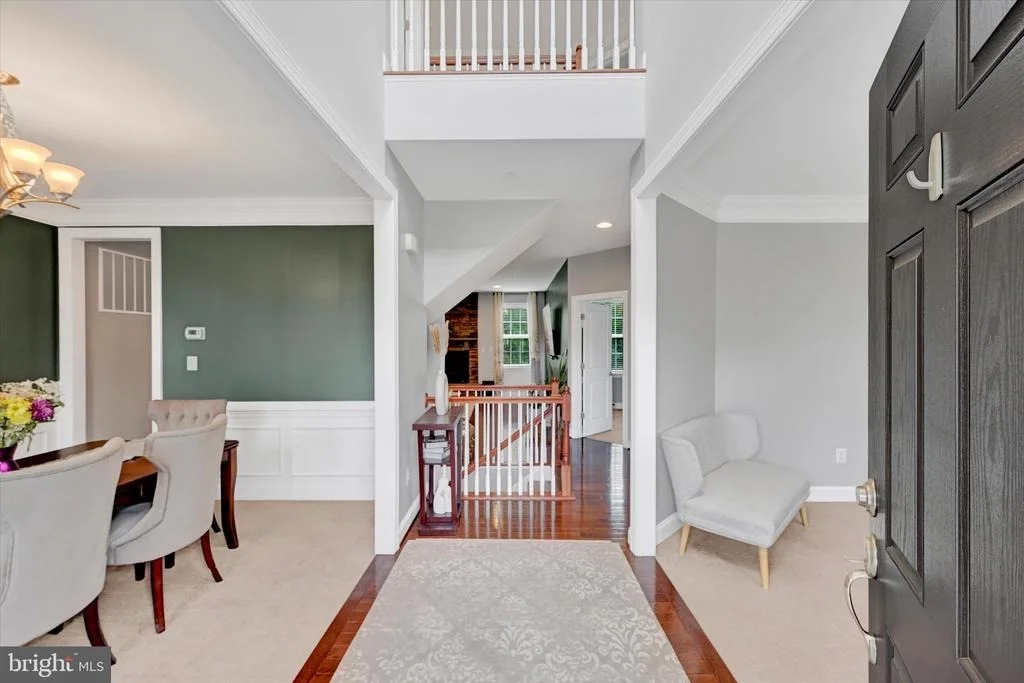 Photo of 7510 LEAFY TREE LANE