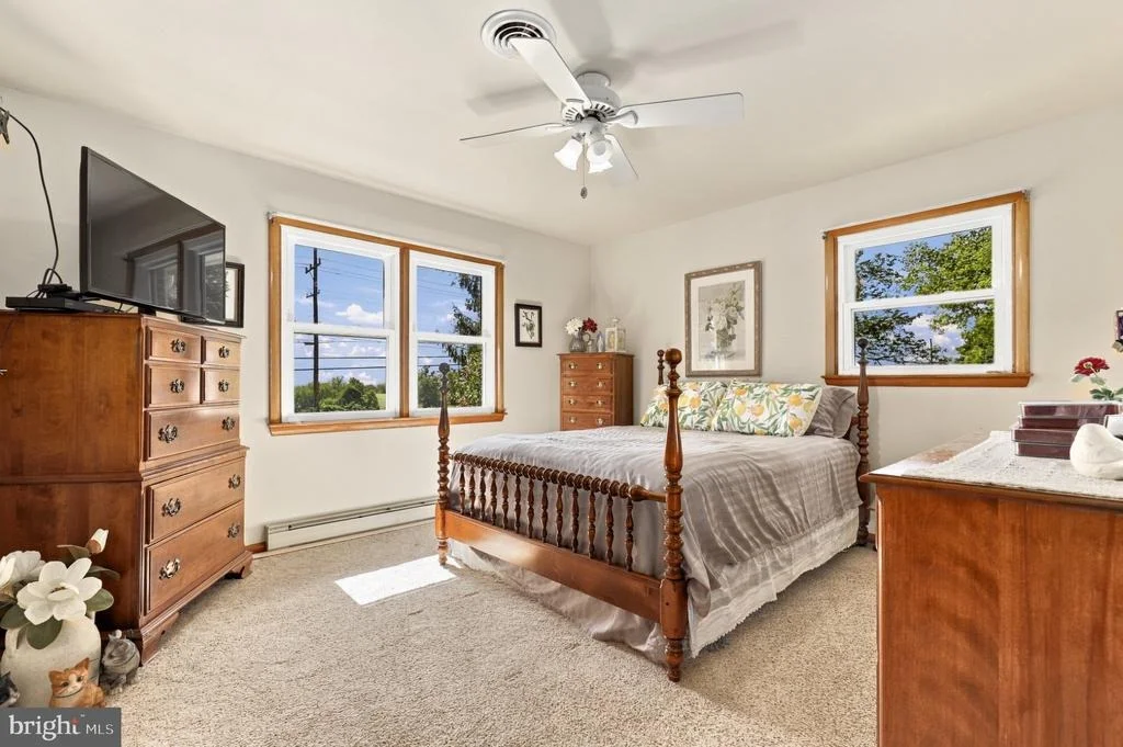Photo of 2242 JEFFERSON PIKE