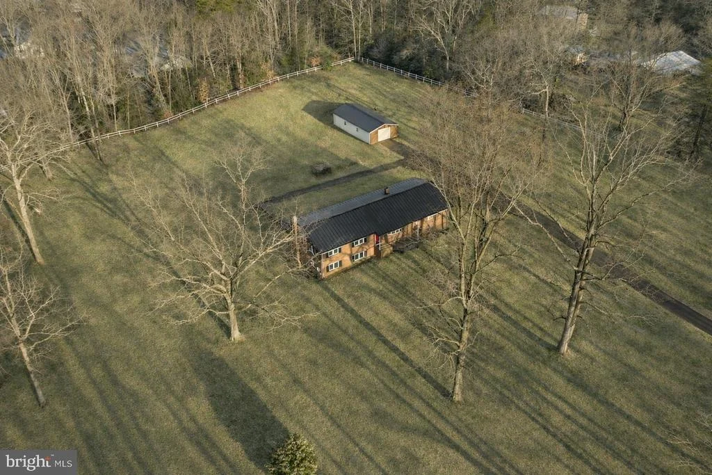 Photo of 5253 BRISCOE FARM ROAD