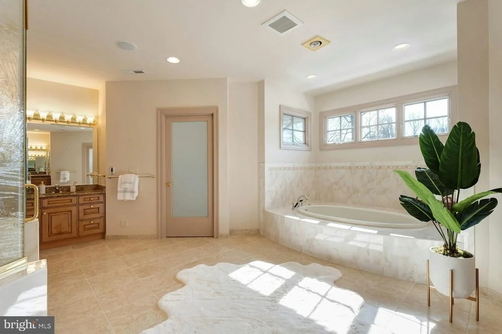Photo of 40436 BEACON HILL DRIVE