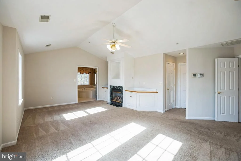 Photo of 10002 LINDLEY COURT
