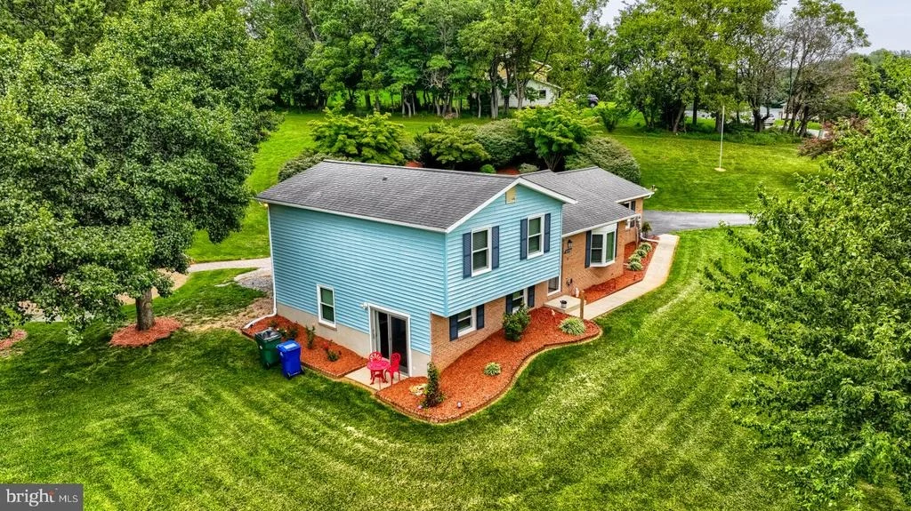 Photo of 5350 POMMEL DRIVE