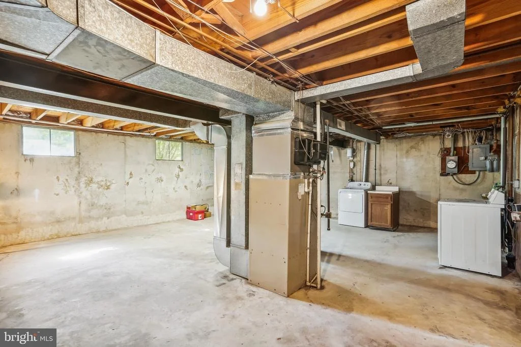 Photo of 6007 WISS DRIVE